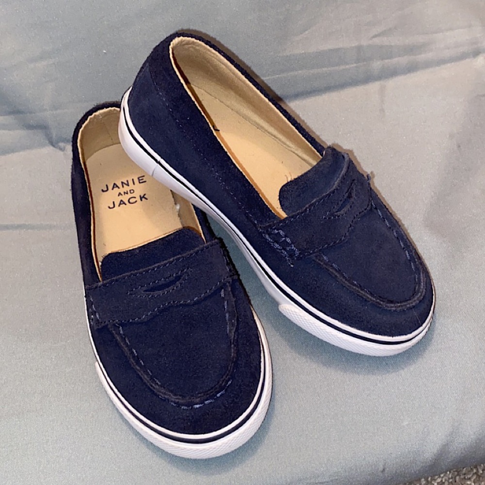 JANIE & JACK SUEDE PENNY LOAFERS -NAVY- SZ 9 BOYS